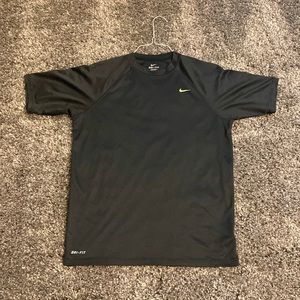 Dri Fit Nike Men’s Medium Workout Shirt